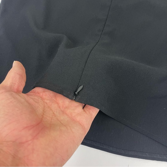 Crimson by Lawrence Kurtz Wide Neck Beaded Cropped Sleeveless Evening Top - Picture 5 of 5